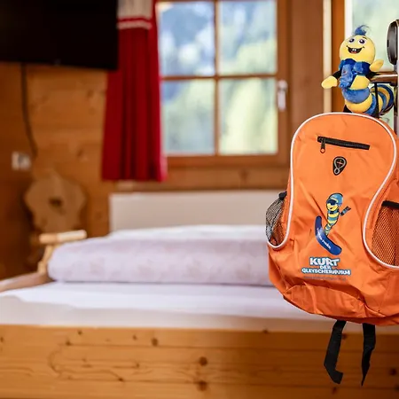 Family Maximilian * Tux